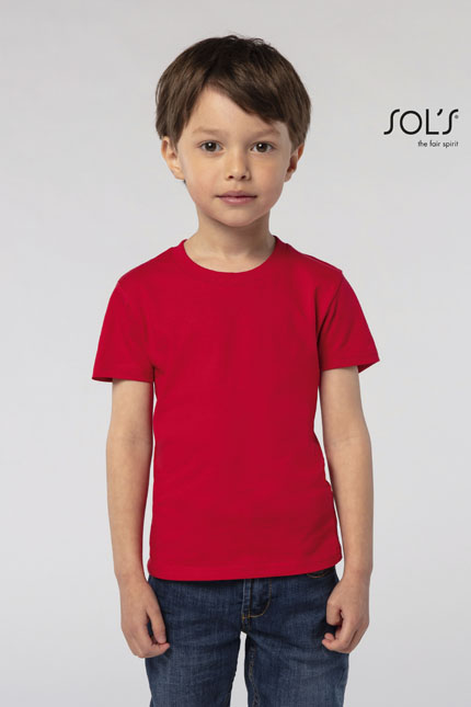  Pioneer Kids - 03578 ΜΠΛΟΥΖΕΣ / SOLS Παιδικό οργανικό T-shirt Περιγραφή:Κοντά μανίκια και στρογγυλή λαιμόκοψη με ριπ, διαθέσιμο σε μεγέθη για παιδιά 2-8 ετών και από 10 ετών και άνω. Κατασκευασμένο από 100% οργανικό βαμβάκι, το T-shirt προσφέρει στενή γραμμή και έχει επεξεργαστεί με ένζυμα για αυξημένη απαλότητα και λεία υφή.  -  Σύνθεση: Jersey 175g/m² - 100% Οργανικό βαμβάκι Εφαρμογή ως Επαγγελματική Ένδυση:Ιδανικό για εκπαιδευτικά ιδρύματα ή δραστηριότητες εκτός σχολείου, προσφέροντας άνεση και στυλ σε κάθε παιδί. -  Δυνατότητα Προσαρμογής:Διαθέτει δυνατότητα εκτυπώσεων με λογότυπα ή μηνύματα πελατών, προσφέροντας εξατομίκευση για κάθε ανάγκη. -  Διαθεσιμότητα σε χρώματα:Διατίθεται σε ποικιλία χρωμάτων για να διαλέξετε αυτό που ταιριάζει στο στυλ του κάθε παιδιού. 